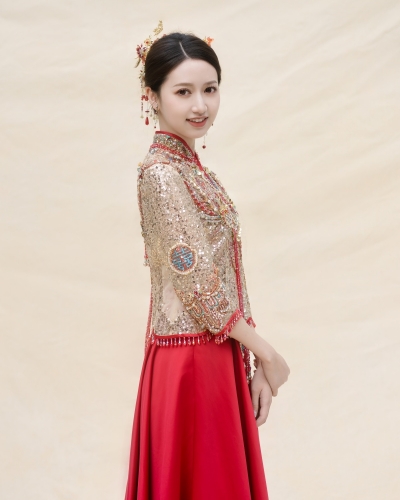 秀禾服